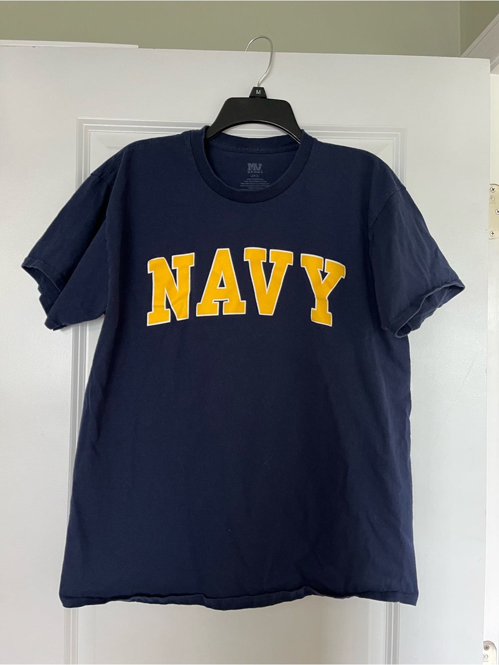NAVY Navy Blue Graphic Crewneck T-Shirt. Large.